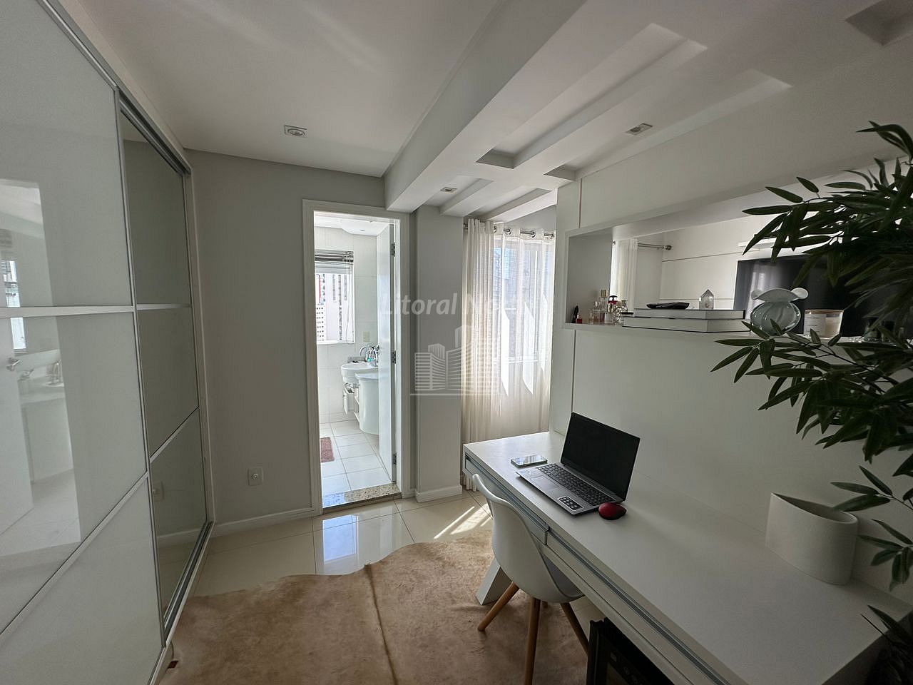 Apartamento à venda com 3 quartos, 3 suítes, 4 vagas e 280m² no Centro, Balneário Camboriú (SC) — foto 14 de 18