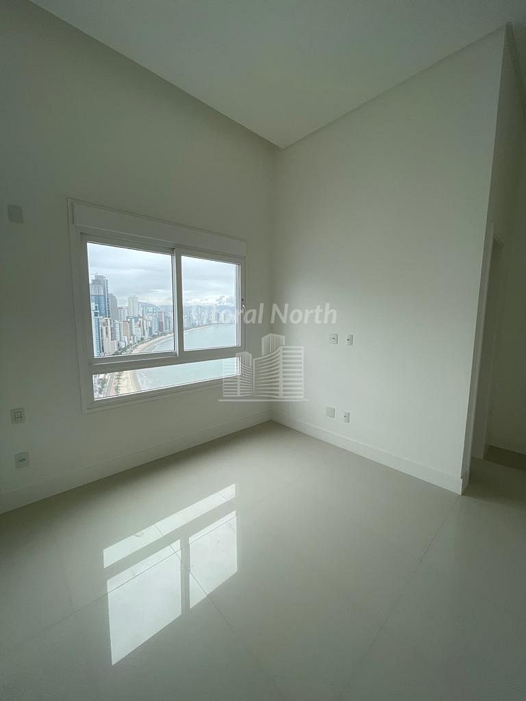 Apartamento à venda com 7 quartos, 7 suítes, 4 vagas e 410m² no Centro, Balneário Camboriú (SC) — foto 10 de 30