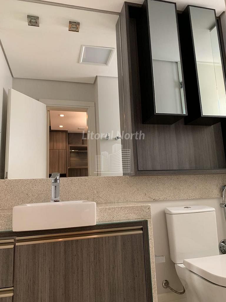 Apartamento à venda com 4 quartos, 4 suítes, 4 vagas e 237m² no Barra Sul, Balneário Camboriú (SC) — foto 25 de 29