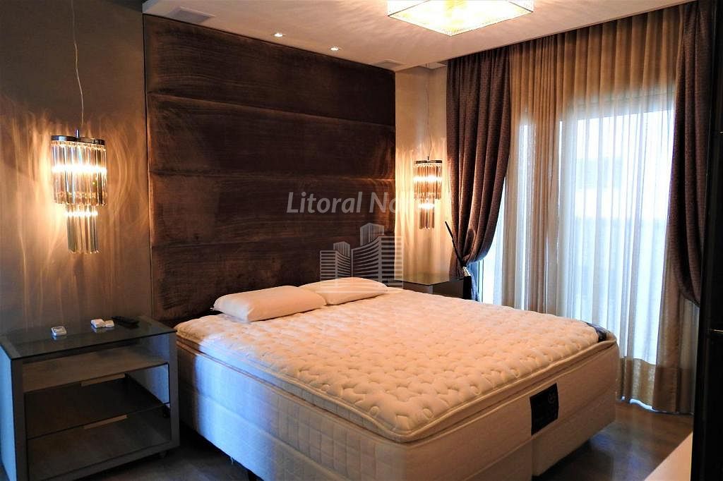 Apartamento à venda com 4 quartos, 4 suítes, 4 vagas e 237m² no Barra Sul, Balneário Camboriú (SC) — foto 21 de 29