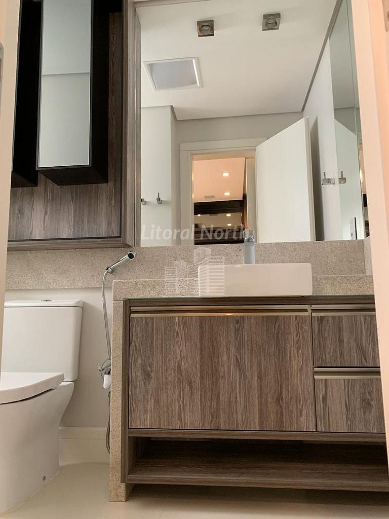 Apartamento à venda com 4 quartos, 4 suítes, 4 vagas e 237m² no Barra Sul, Balneário Camboriú (SC) — foto 20 de 29