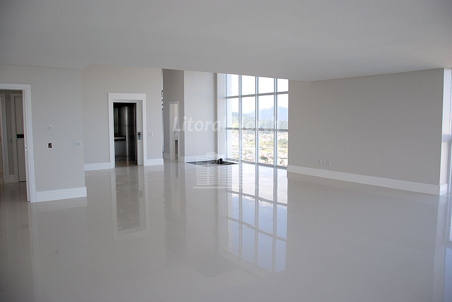 Cobertura à venda com 6 quartos, 6 suítes, 5 vagas e 490m² no Centro, Balneário Camboriú (SC) — foto 6 de 28