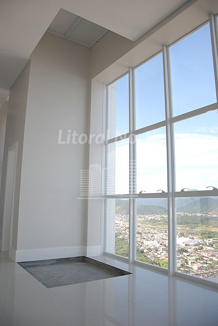 Cobertura à venda com 6 quartos, 6 suítes, 5 vagas e 490m² no Centro, Balneário Camboriú (SC) — foto 7 de 28