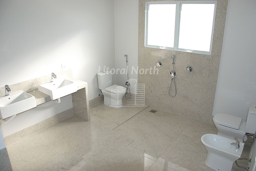 Cobertura à venda com 6 quartos, 6 suítes, 5 vagas e 490m² no Centro, Balneário Camboriú (SC) — foto 24 de 28