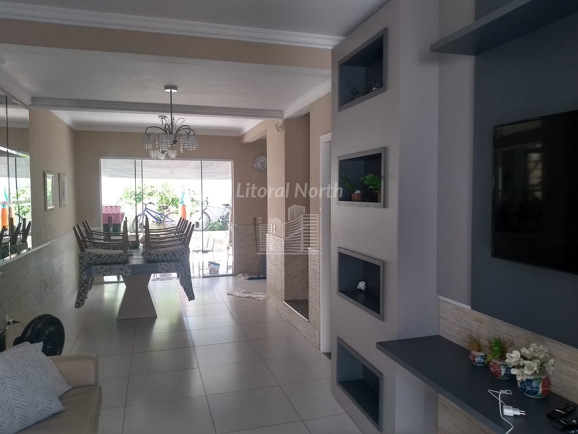 Sobrado de 3 quartos, 120m² no bairro Barra do Rio, em Itajaí | Eu Corretor