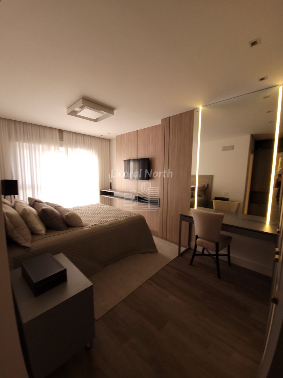 Apartamento à venda com 4 quartos, 4 suítes, 3 vagas e 210m² no Praia Brava, Itajaí (SC) — foto 13 de 22