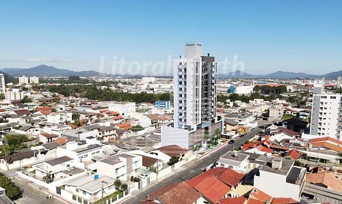 Apartamento à venda com 3 quartos, 1 suíte, 2 vagas e 85m² no São Judas, Itajaí (SC) — foto 2 de 7