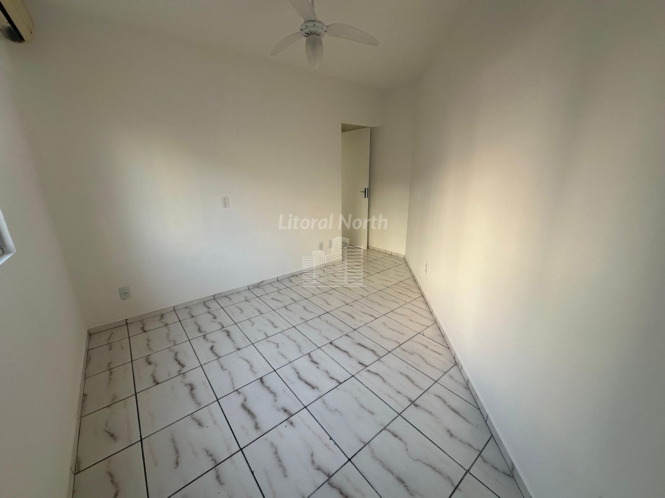 Apartamento à venda com 2 quartos, 1 banheiro, 1 vaga e 69m² no Centro, Balneário Camboriú (SC) — foto 10 de 13