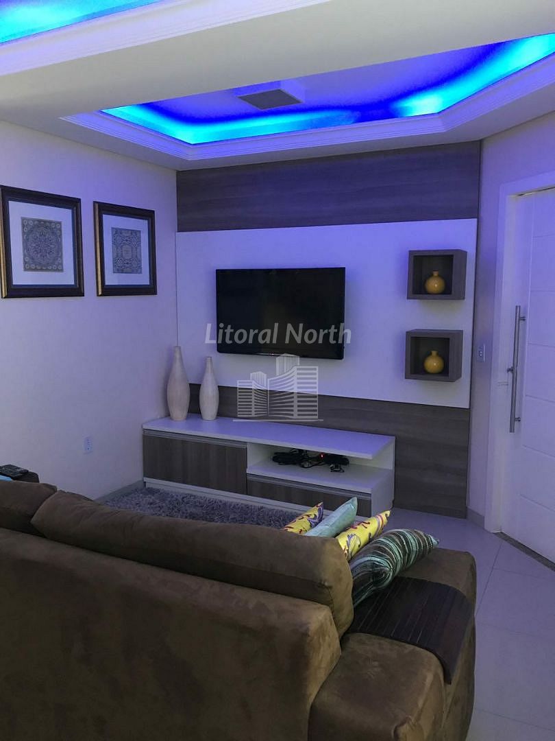 Sobrado de 3 quartos, 145m² no bairro São João, em Itajaí | Eu Corretor