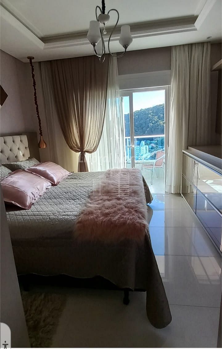 Apartamento de 3 quartos, 120m² no bairro Centro, em Balneário Camboriú | Eu Corretor