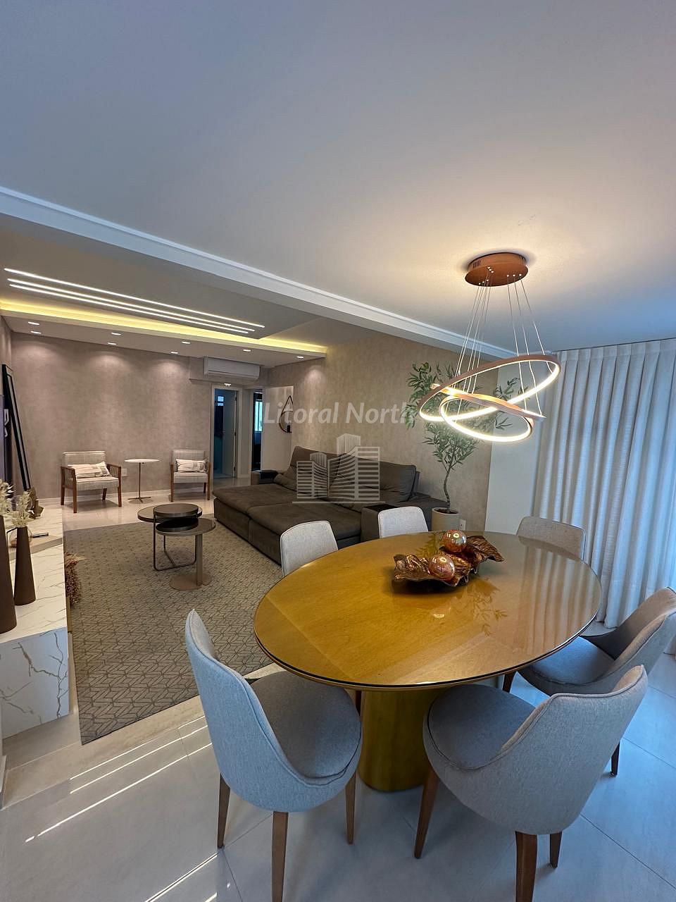Apartamento à venda com 3 quartos, 1 suíte, 2 vagas e 117m² no Centro, Balneário Camboriú (SC) — foto 8 de 24