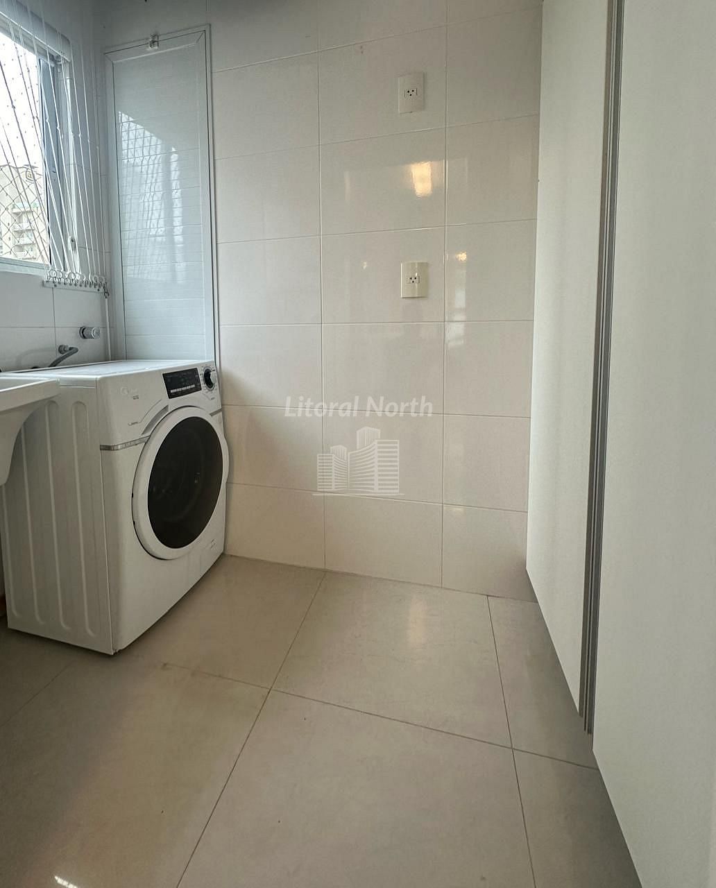 Apartamento à venda com 3 quartos, 1 suíte, 2 vagas e 117m² no Centro, Balneário Camboriú (SC) — foto 21 de 24