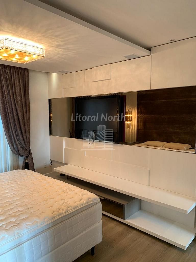 Apartamento à venda com 4 quartos, 4 suítes, 4 vagas e 237m² no Barra Sul, Balneário Camboriú (SC) — foto 13 de 16