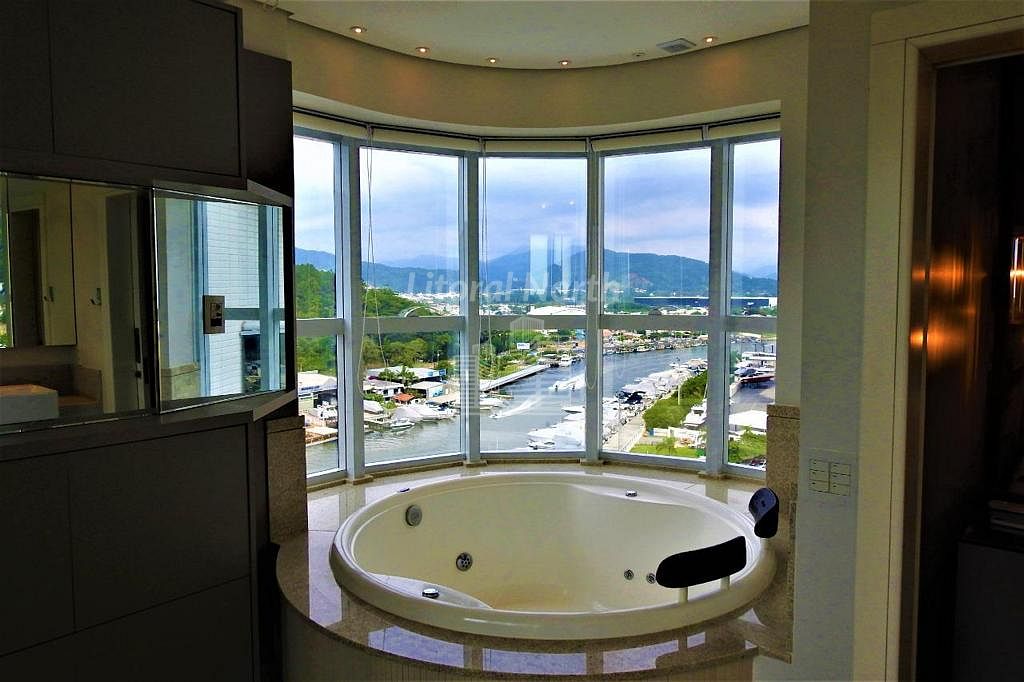 Apartamento à venda com 4 quartos, 4 suítes, 4 vagas e 237m² no Barra Sul, Balneário Camboriú (SC) — foto 10 de 16