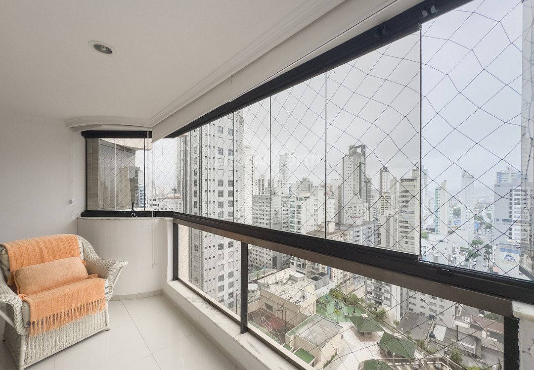 Apartamento à venda com 3 quartos, 1 suíte, 1 vaga e 126m² no Centro, Balneário Camboriú (SC) — foto 7 de 30