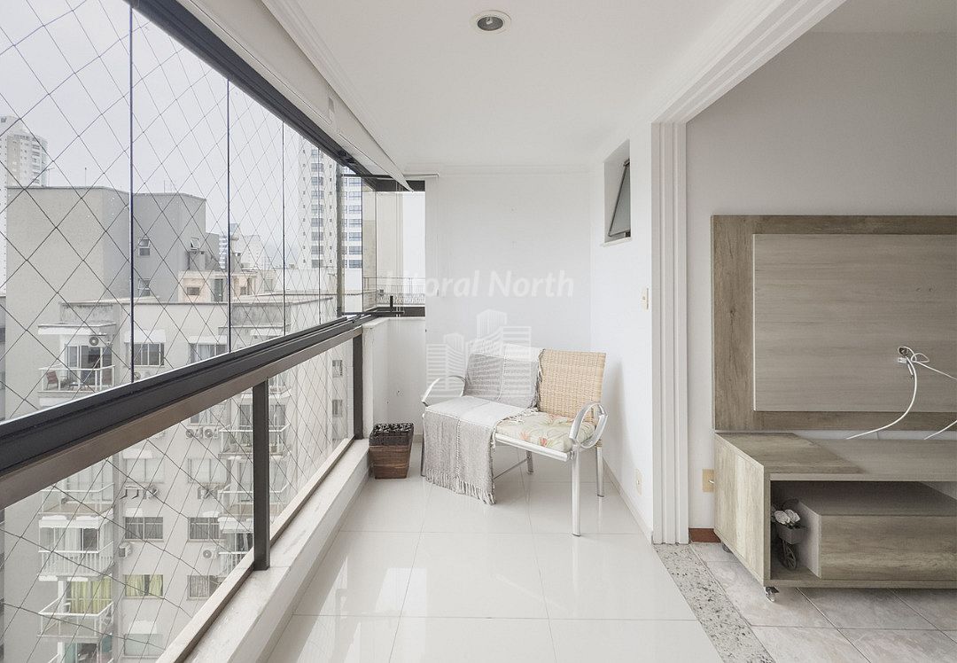 Apartamento à venda com 3 quartos, 1 suíte, 1 vaga e 126m² no Centro, Balneário Camboriú (SC) — foto 8 de 30
