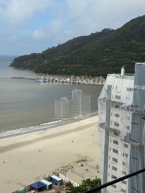 Apartamento à venda com 4 quartos, 4 suítes, 3 vagas e 194m² no Barra Sul, Balneário Camboriú (SC) — foto 10 de 30