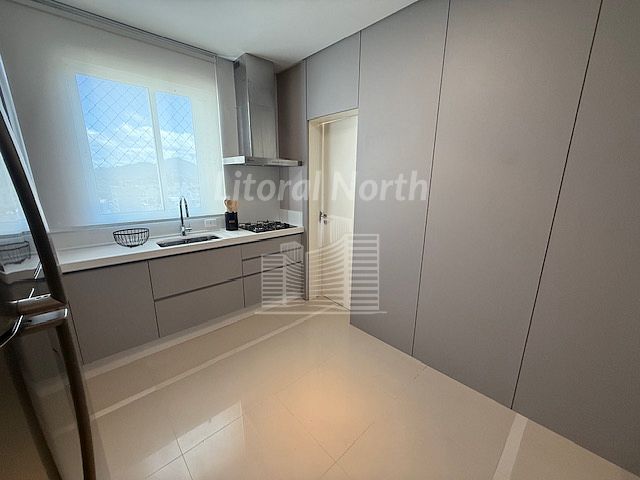 Apartamento à venda com 3 quartos, 3 suítes, 3 vagas e 134m² no Centro, Balneário Camboriú (SC) — foto 13 de 30