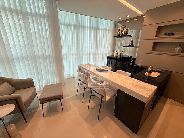 Apartamento à venda com 3 quartos, 3 suítes, 3 vagas e 134m² no Centro, Balneário Camboriú (SC) — foto 7 de 30