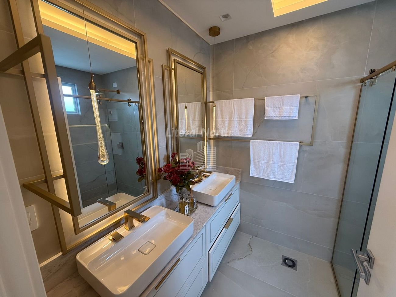 Cobertura à venda com 4 quartos, 3 suítes, 4 vagas e 326m² no Centro, Balneário Camboriú (SC) — foto 27 de 30