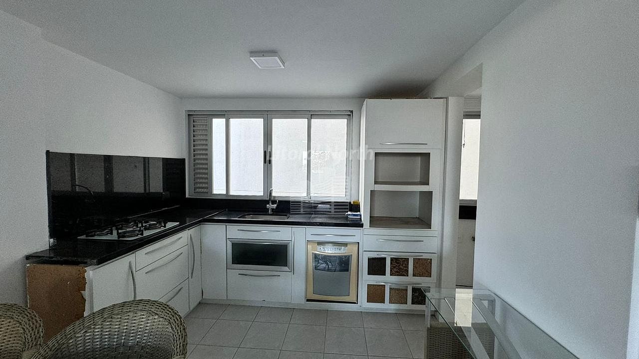 Apartamento à venda com 3 quartos, 2 suítes, 1 vaga e 155m² no Pioneiros, Balneário Camboriú (SC) — foto 4 de 13