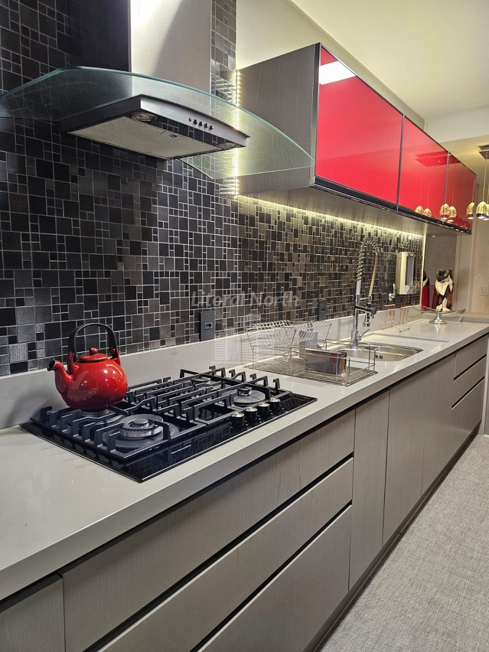 Apartamento à venda com 4 quartos, 2 suítes, 6 vagas e 135m² no Pioneiros, Balneário Camboriú (SC) — foto 9 de 23