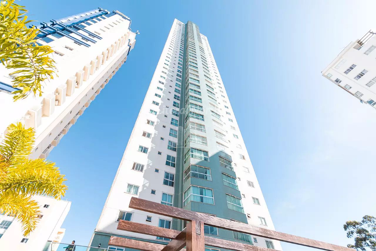 Apartamento à venda com 4 quartos, 2 suítes, 6 vagas e 135m² no Pioneiros, Balneário Camboriú (SC) — foto 4 de 23