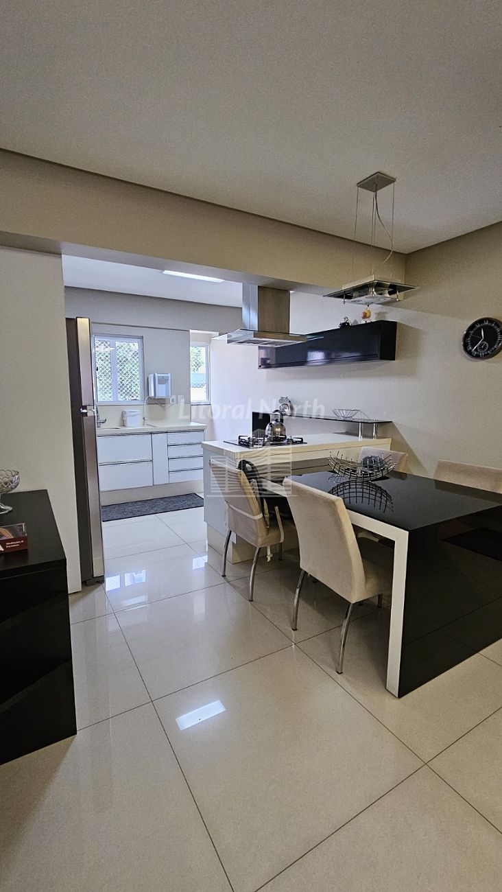 Apartamento à venda com 2 quartos, 1 suíte, 1 vaga e 115m² no Centro, Balneário Camboriú (SC) — foto 5 de 12