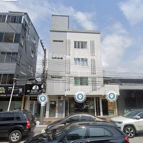 Apartamento à venda com 2 quartos, 1 banheiro e 68m² no Centro, Balneário Camboriú (SC) — foto 2 de 5