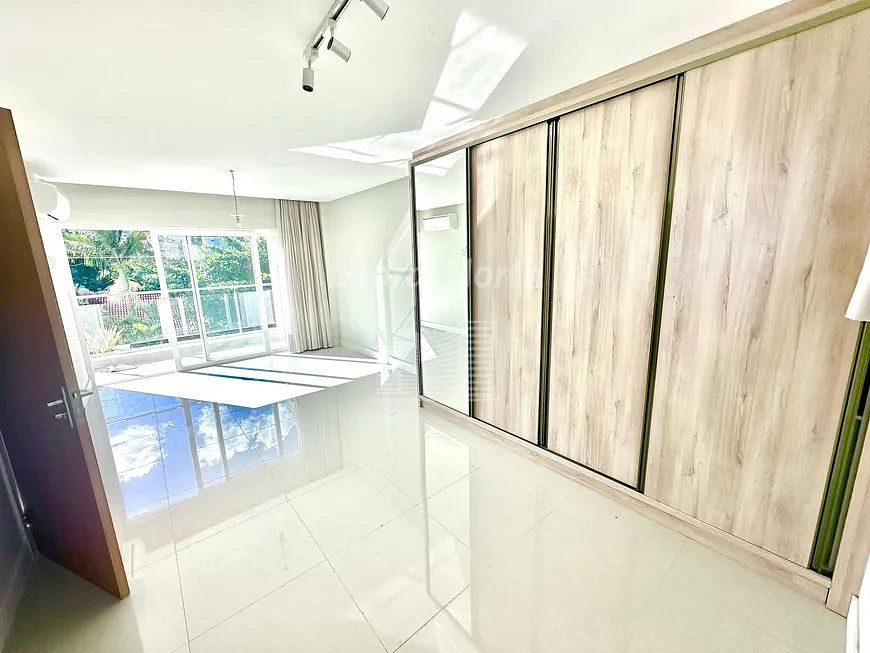 Casa à venda com 3 quartos, 3 suítes, 2 vagas e 210m² no Praia dos Amores, Balneário Camboriú (SC) — foto 10 de 19