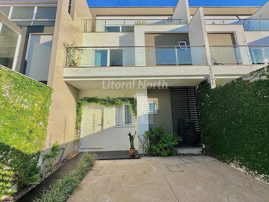 Casa à venda com 3 quartos, 3 suítes, 2 vagas e 210m² no Praia dos Amores, Balneário Camboriú (SC) — foto 2 de 19