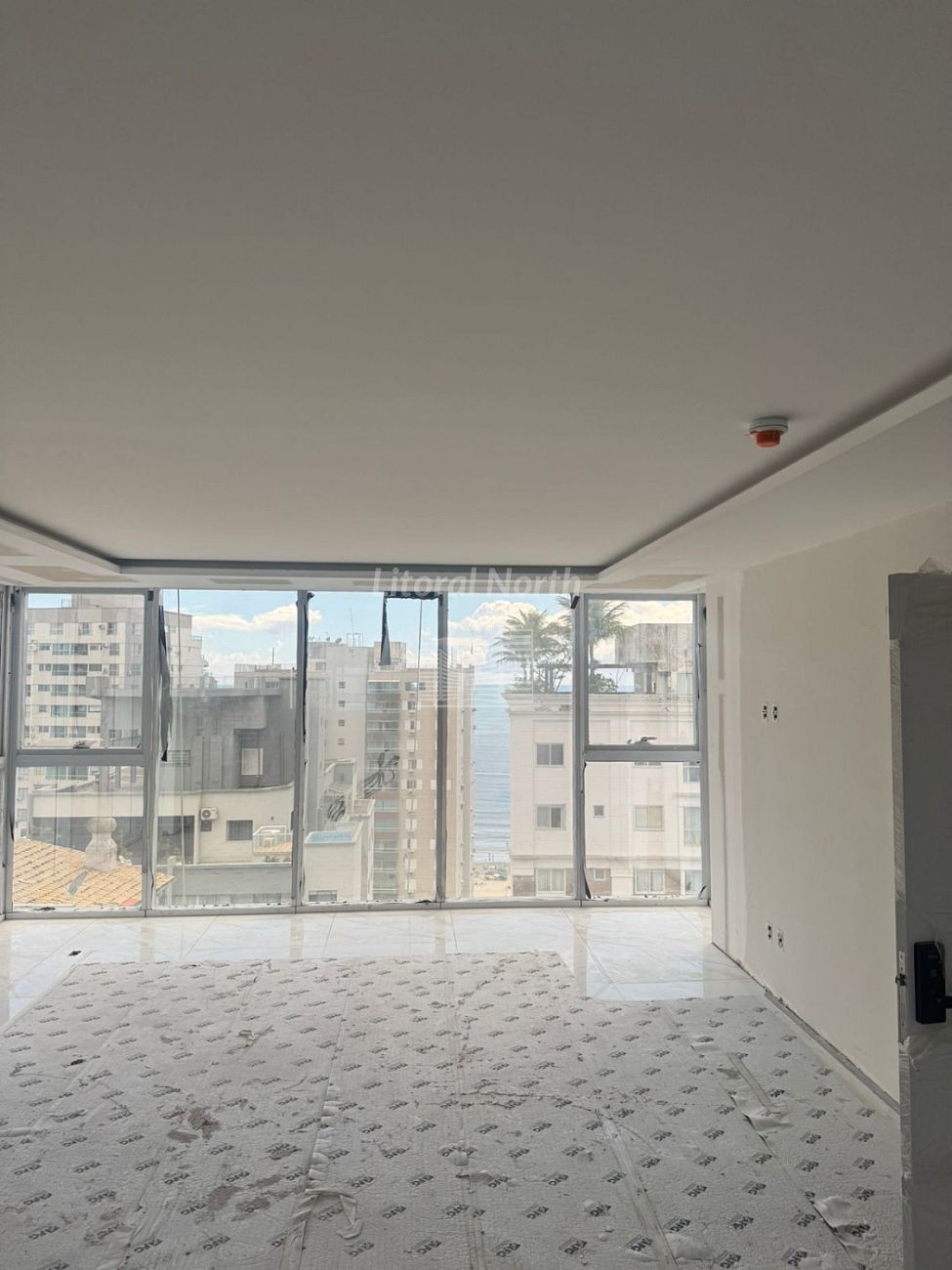 Apartamento à venda com 4 quartos, 4 suítes, 3 vagas e 178m² no Centro, Balneário Camboriú (SC) — foto 5 de 6