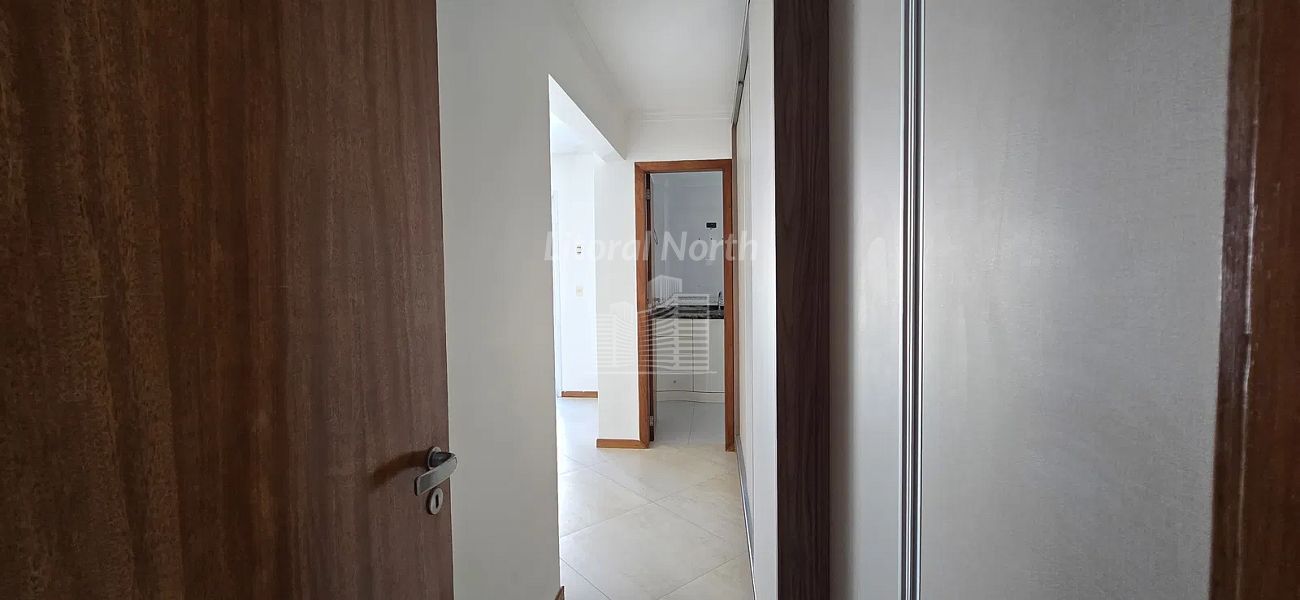 Apartamento à venda com 3 quartos, 1 suíte, 2 vagas e 114m² no Centro, Balneário Camboriú (SC) — foto 3 de 20