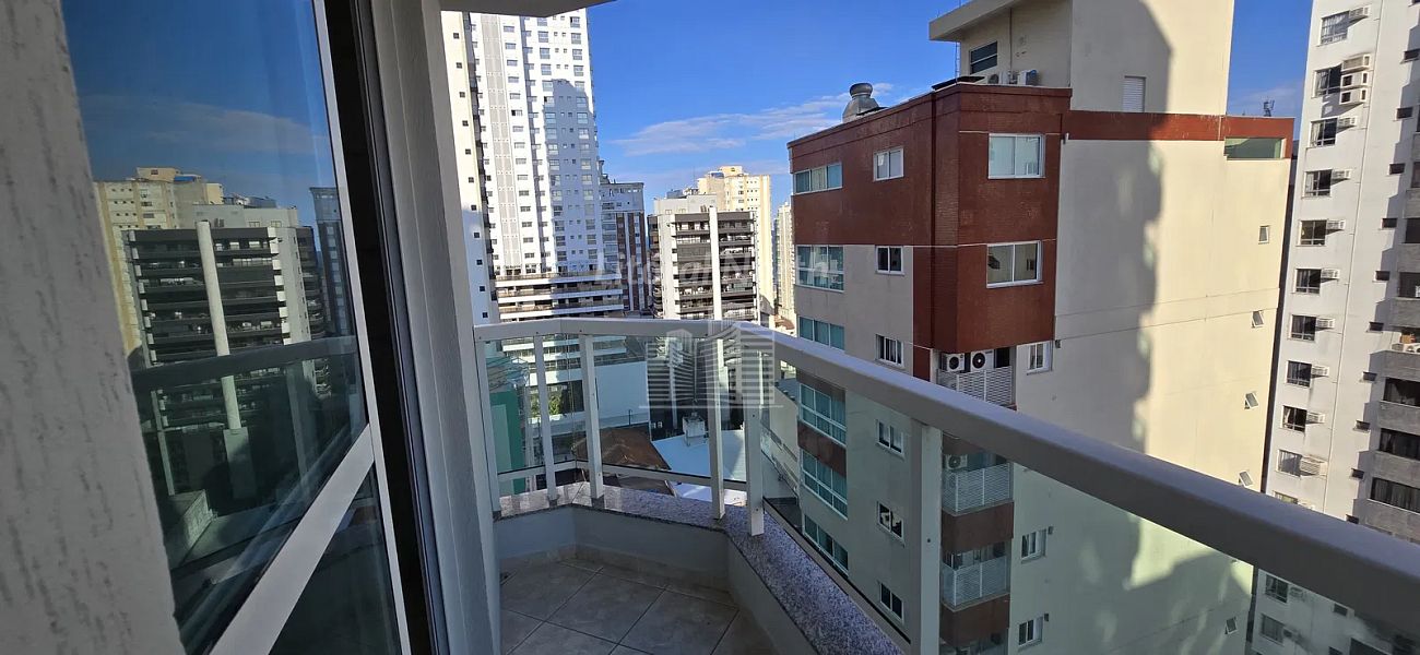 Apartamento à venda com 3 quartos, 1 suíte, 2 vagas e 114m² no Centro, Balneário Camboriú (SC) — foto 8 de 20