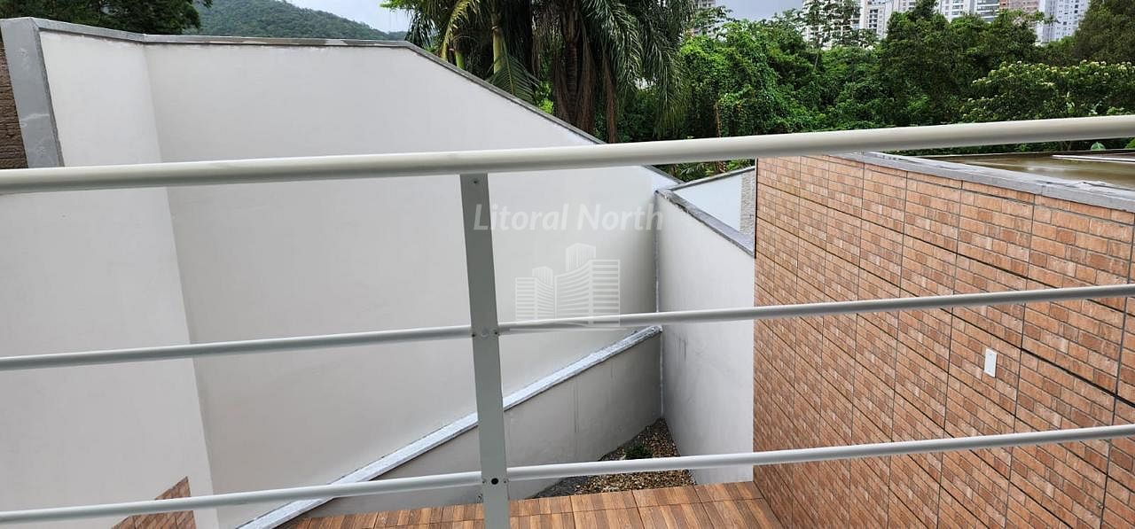 Casa à venda com 2 quartos, 2 suítes, 1 vaga e 78m² no Fazenda, Itajaí (SC) — foto 3 de 24