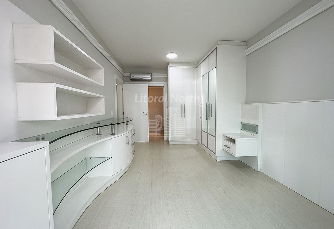 Apartamento à venda com 3 quartos, 1 suíte, 3 vagas e 138m² no Centro, Balneário Camboriú (SC) — foto 10 de 30