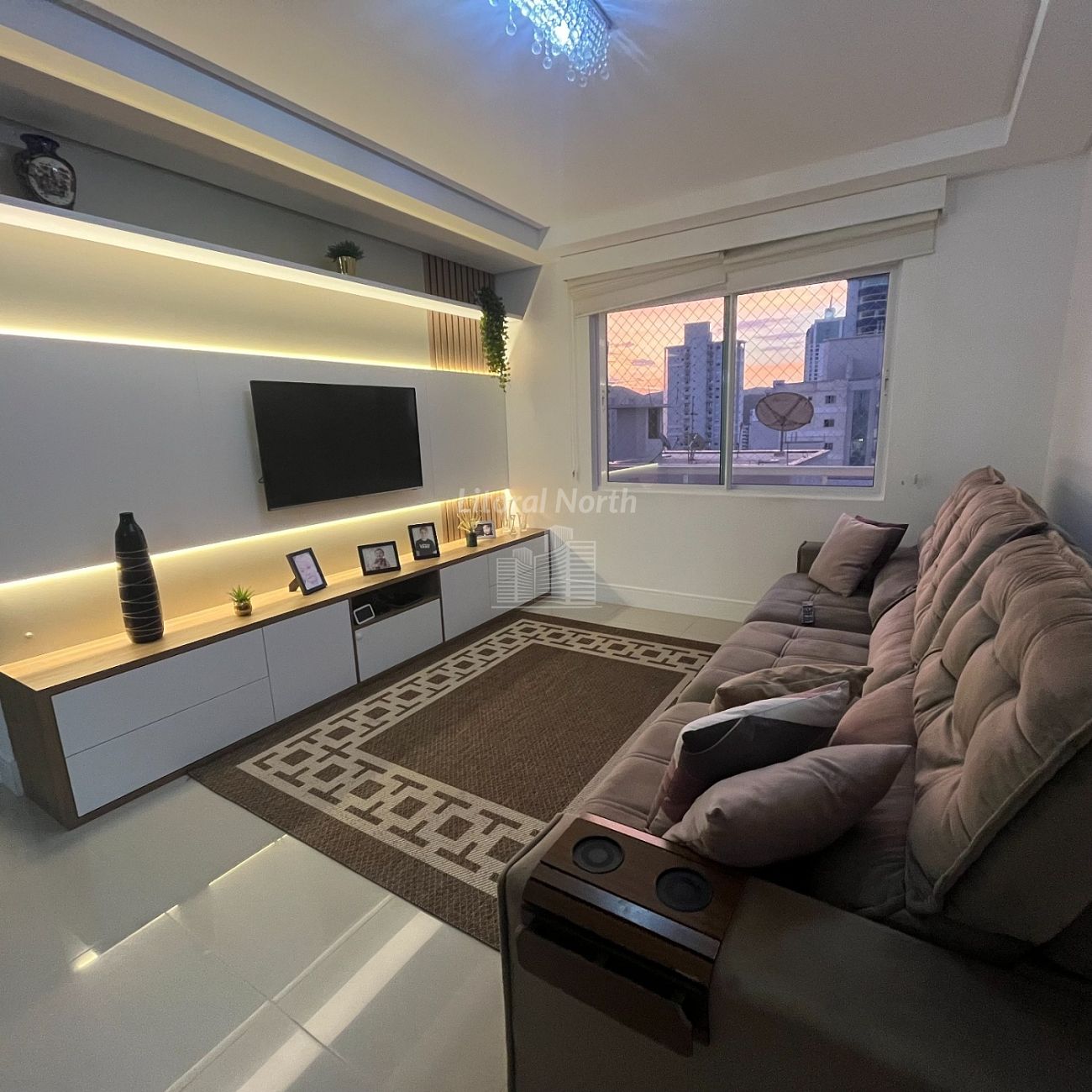 Apartamento de 3 quartos, 131m² no bairro Centro, em Balneário Camboriú | Eu Corretor