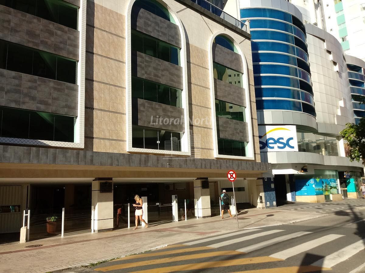 Apartamento à venda com 2 quartos, 1 suíte, 1 vaga e 78m² no Centro, Balneário Camboriú (SC) — foto 3 de 25