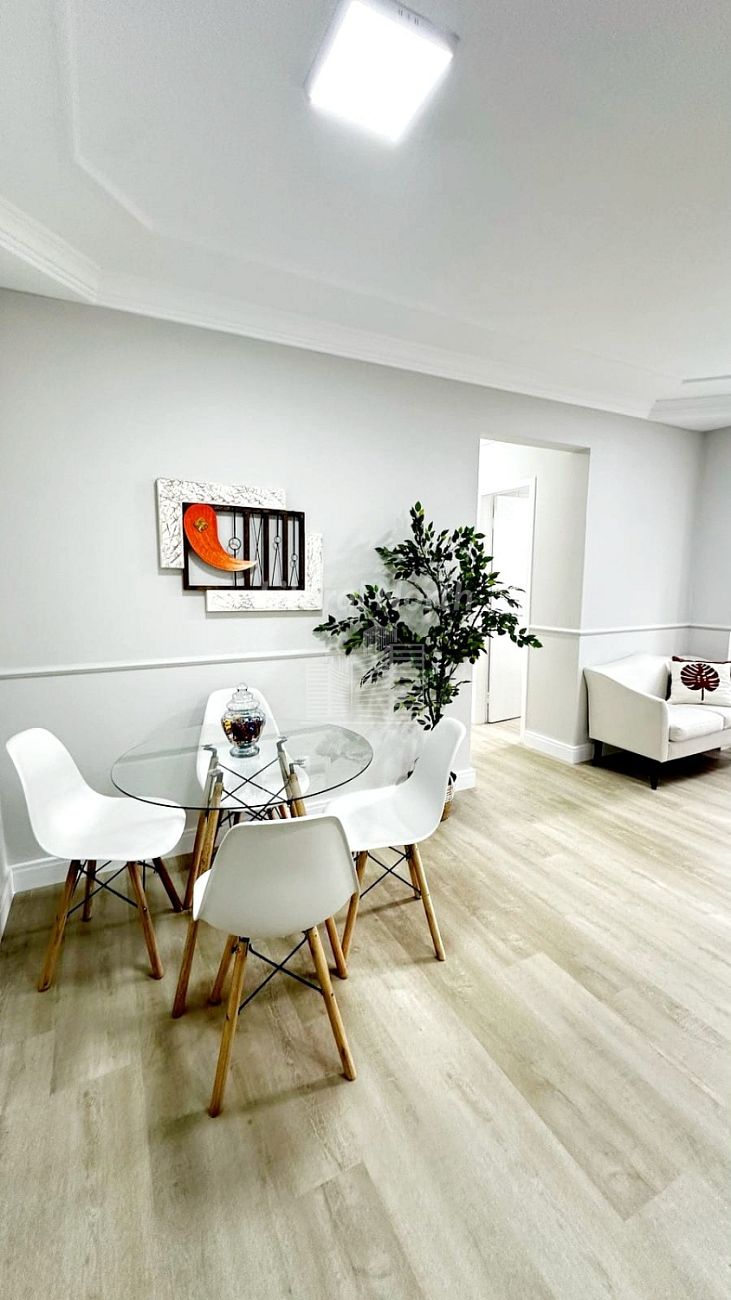Apartamento à venda com 2 quartos, 1 suíte, 1 vaga e 78m² no Centro, Balneário Camboriú (SC) — foto 6 de 25