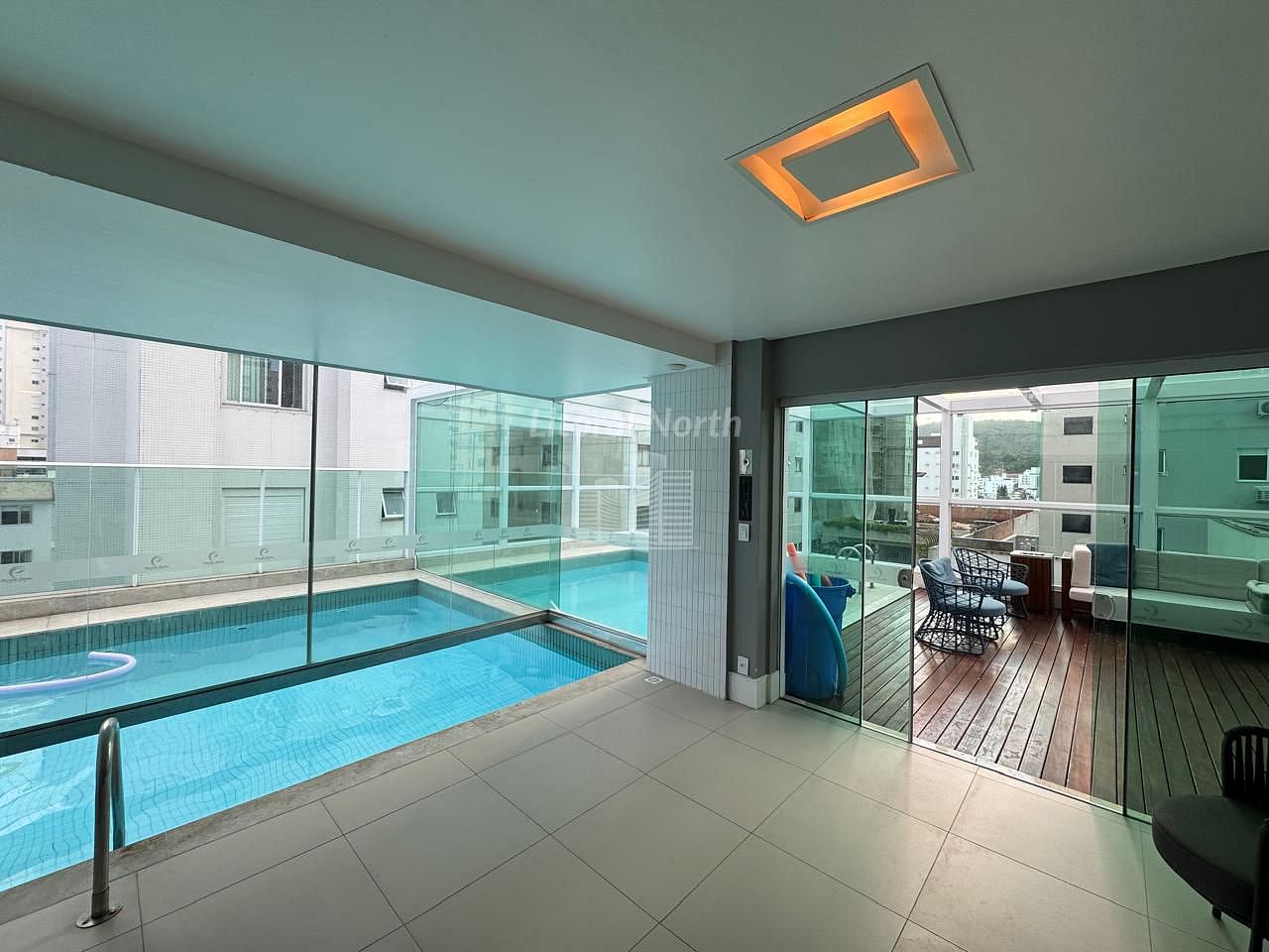 Apartamento à venda com 4 quartos, 2 suítes, 4 vagas e 136m² no Centro, Balneário Camboriú (SC) — foto 22 de 27