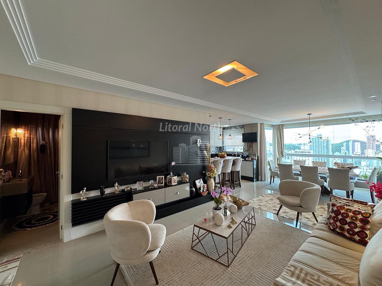 Apartamento à venda com 4 quartos, 2 suítes, 4 vagas e 136m² no Centro, Balneário Camboriú (SC) — foto 5 de 27