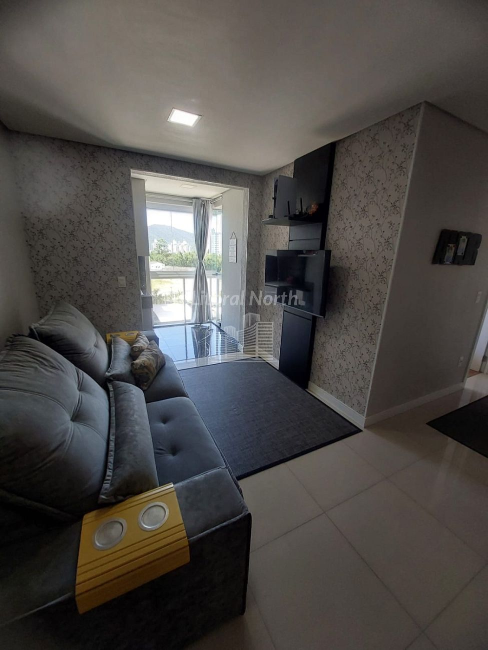 Apartamento à venda com 2 quartos, 1 suíte, 2 vagas e 71m² no São João, Itajaí (SC) — foto 5 de 11