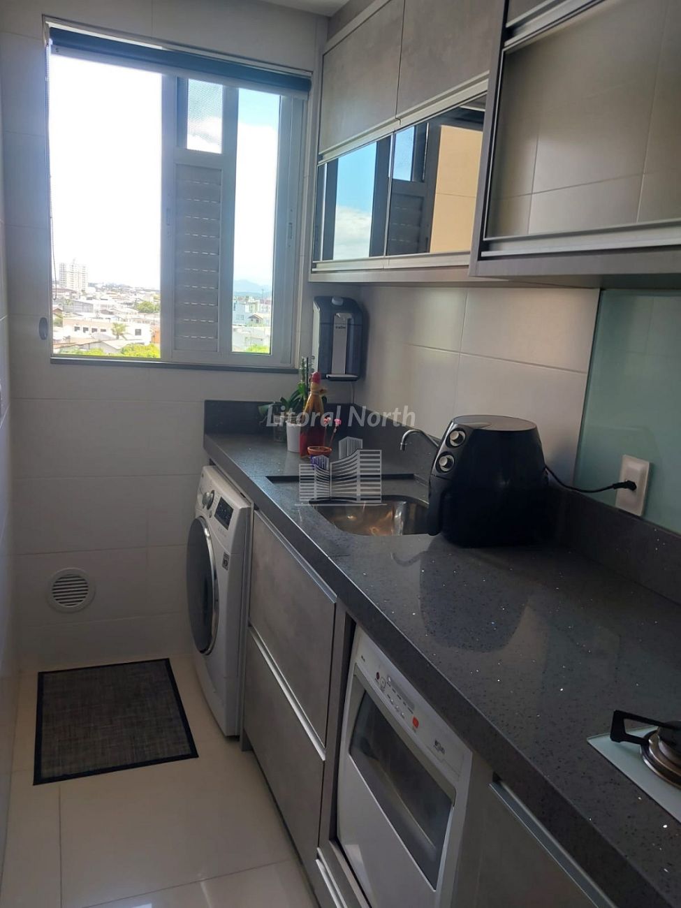Apartamento à venda com 2 quartos, 1 suíte, 2 vagas e 71m² no São João, Itajaí (SC) — foto 6 de 11