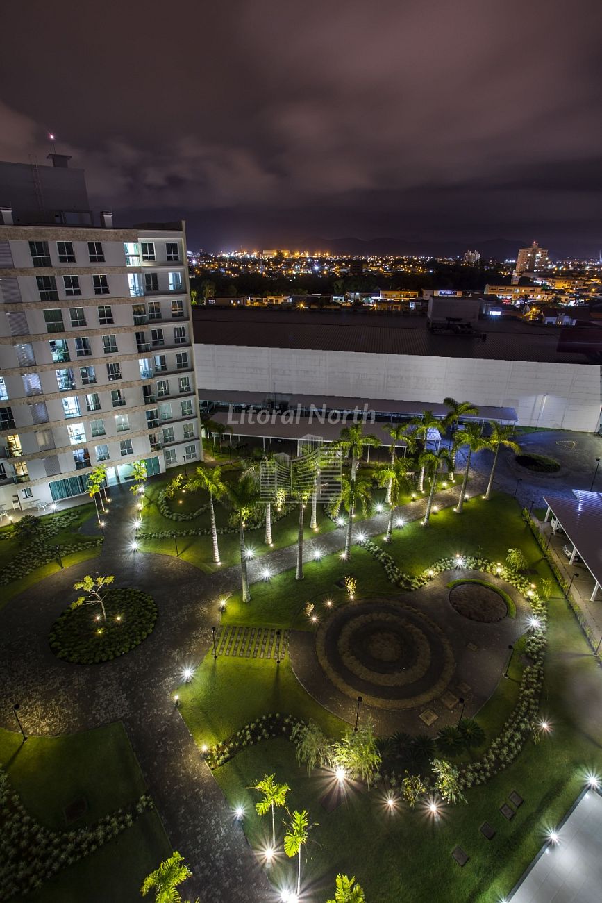 Apartamento à venda com 2 quartos, 1 suíte, 2 vagas e 71m² no São João, Itajaí (SC) — foto 3 de 11