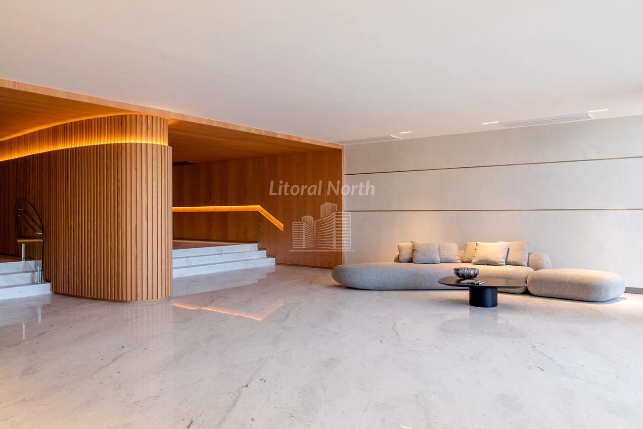 Apartamento à venda com 4 quartos, 4 suítes, 4 vagas e 230m² no Barra Sul, Balneário Camboriú (SC) — foto 12 de 29