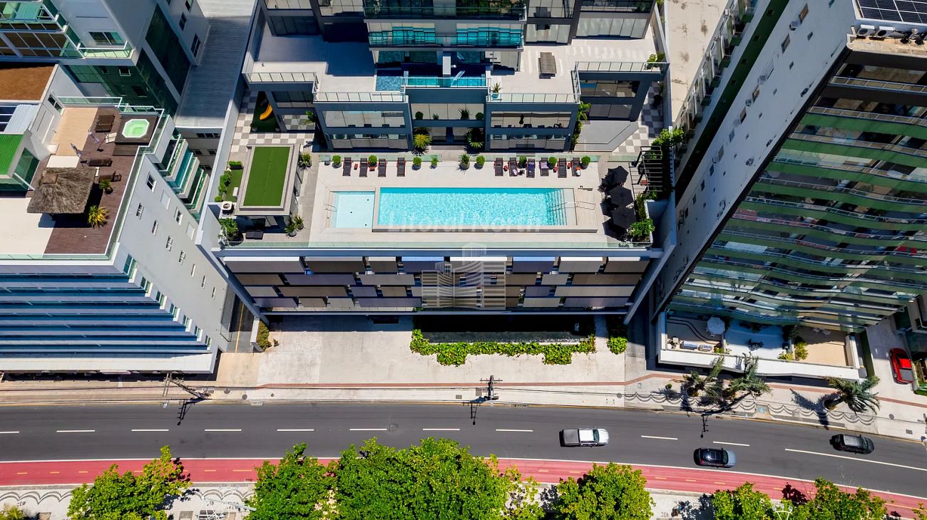 Apartamento de 4 quartos, 215m² no bairro Centro, em Balneário Camboriú | Eu Corretor