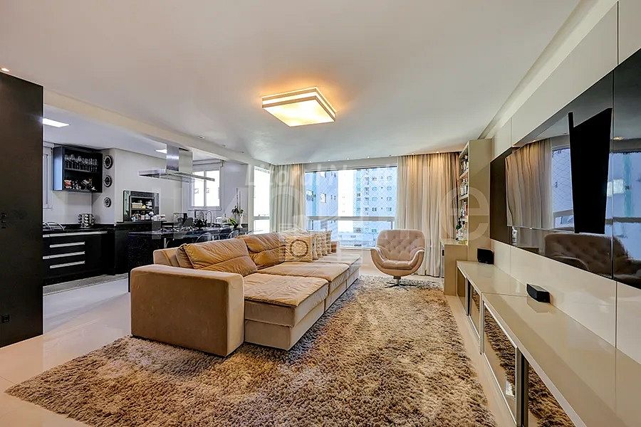 Apartamento à venda com 3 quartos, 3 suítes, 2 vagas e 126m² no Centro, Balneário Camboriú (SC) — foto 4 de 18