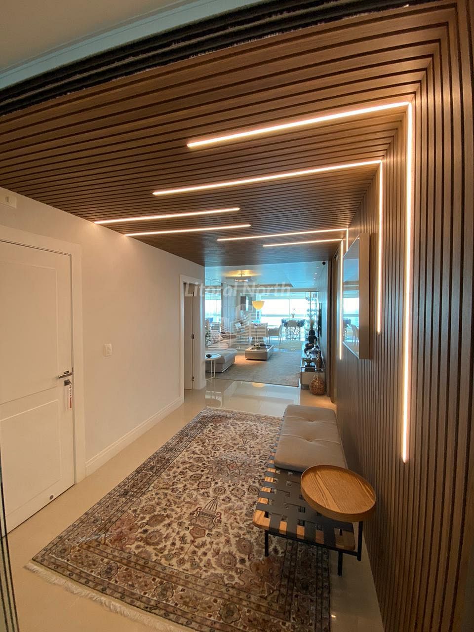 Apartamento à venda com 4 quartos, 4 suítes, 3 vagas e 208m² no Centro, Balneário Camboriú (SC) — foto 4 de 30
