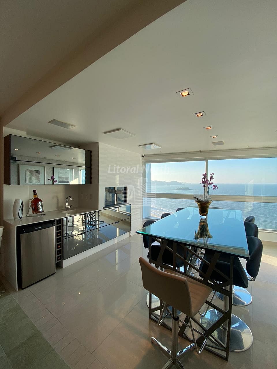 Apartamento à venda com 4 quartos, 4 suítes, 3 vagas e 208m² no Centro, Balneário Camboriú (SC) — foto 12 de 30