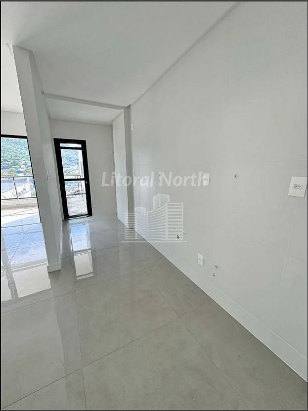 Apartamento à venda com 2 quartos, 1 suíte, 1 vaga e 74m² no Fazenda, Itajaí (SC) — foto 3 de 9